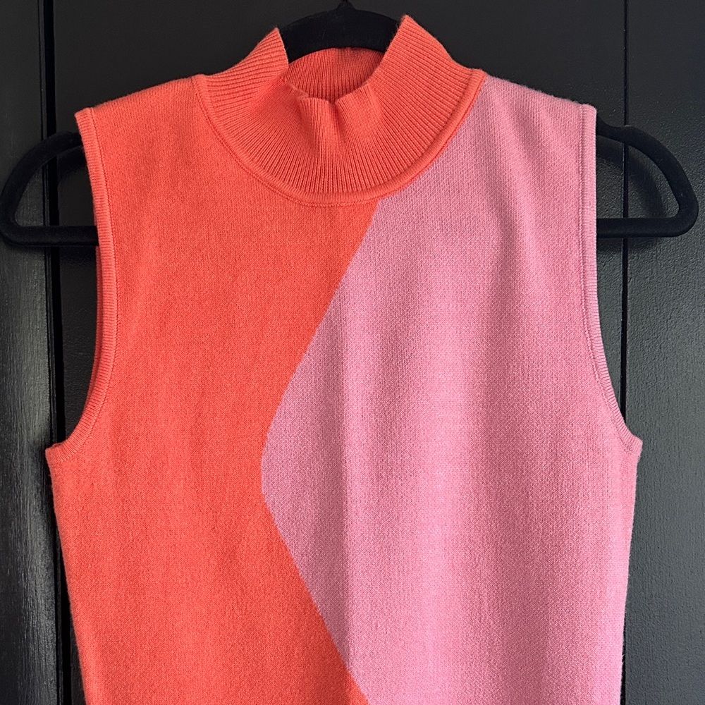 Sleeveless Pink and Orange Knit Dress - Picture 2 of 3